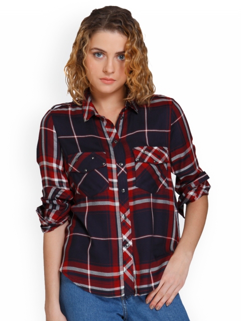 

ONLY Women Blue & Red Regular Fit Checked Casual Shirt