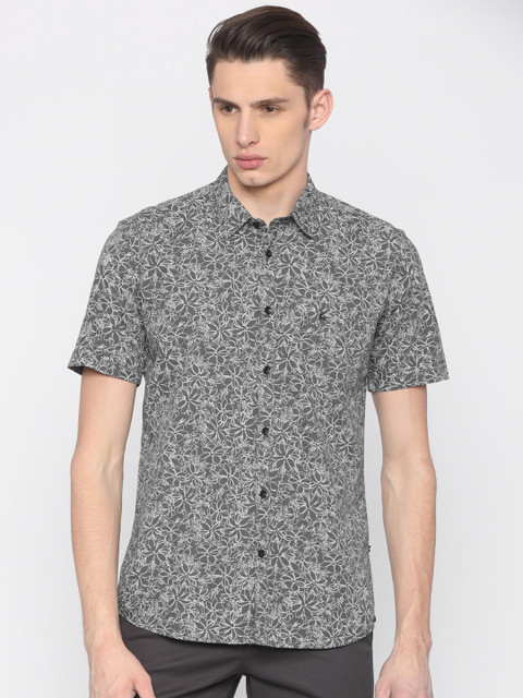 

Parx Men Grey Slim Fit Printed Casual Shirt