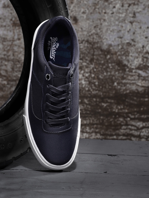 

Roadster Men Navy Blue Sneakers