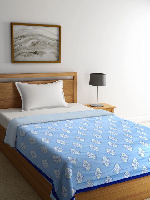 

SPACES Blue & White Ethnic Motifs Mild Winter 380 GSM Single Bed Dohar