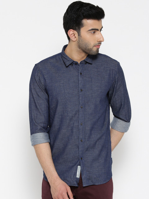 

Blackberrys Men Navy Blue Slim Fit Chambray Casual Shirt