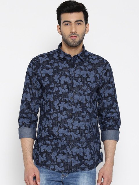 

Blackberrys Men Blue & Black Slim Fit Printed Casual Shirt