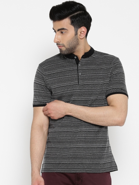 

Blackberrys Men Black Grey Self-Design Mandarin Collar Pure Cotton T-shirt