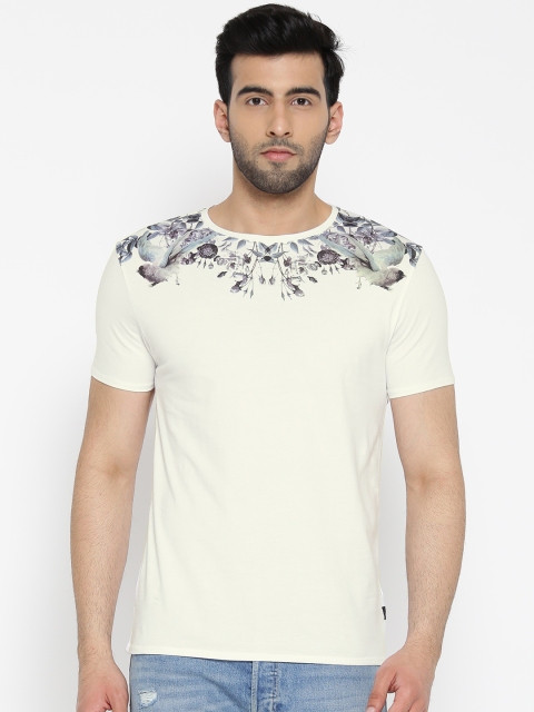 

Blackberrys Men White Printed Detail Round Neck T-shirt