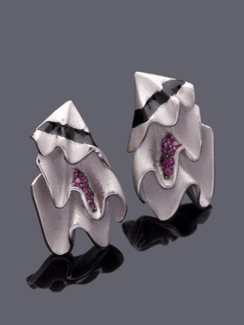 

Studio Voylla Flamenco Silver-Toned & Pink Contemporary Studs