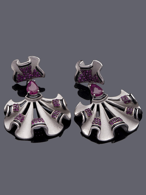 

Studio Voylla Flamenco Silver-Toned & Pink Geometric Drop Earrings