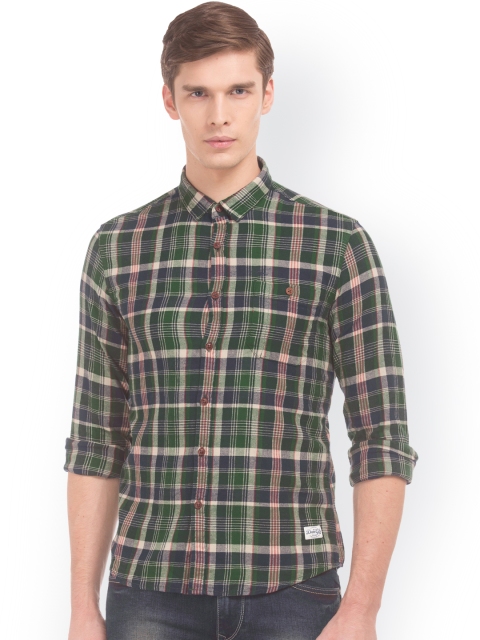 

Flying Machine Men Green Regular Fit Checked Casual Shirt