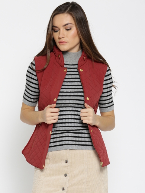 

Fort Collins Women Maroon Solid Sleeveless Quilted Jacket