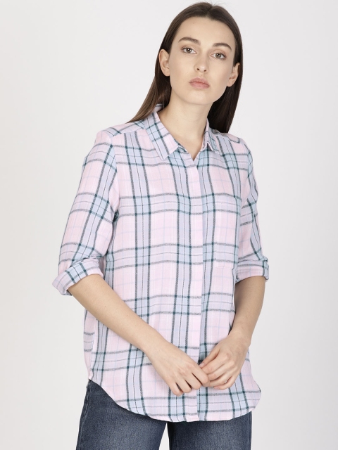 

ether Women Blue & Pink Regular Fit Checked Casual Shirt