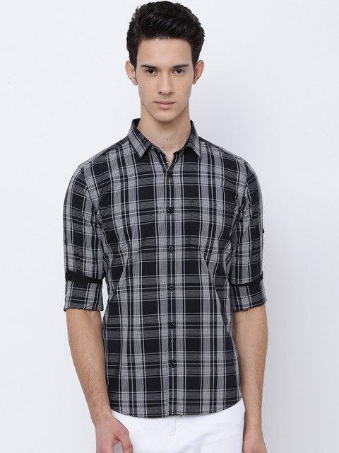 

HIGHLANDER Men Black Slim Fit Checked Casual Shirt
