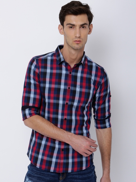 

HIGHLANDER Men Red & Blue Slim Fit Checked Casual Shirt