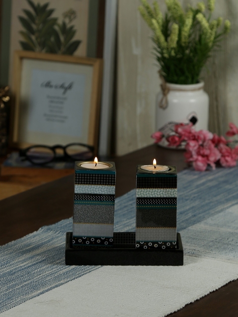 

RANGRAGE Set of 2 Black & White Handcrafted Candle Holders