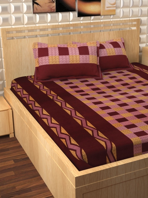 

Story@home Unisex Maroon & Pink Abstract Flat 300 TC Cotton 1 King Bedsheet with 2 Pillow Covers