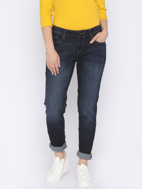 

Jealous 21 Women Blue Bootilicious Fit Mid-Rise Clean Look Stretchable Jeans