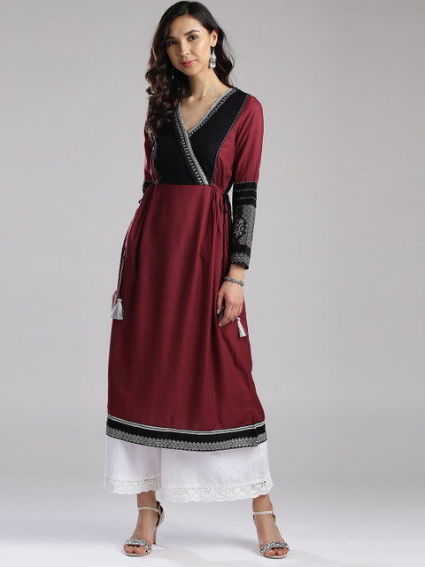 

W Women Maroon & Black Colourblocked A-Line Kurta