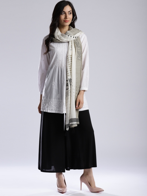 

W Grey & Off-White Printed Pure Cotton Dupatta