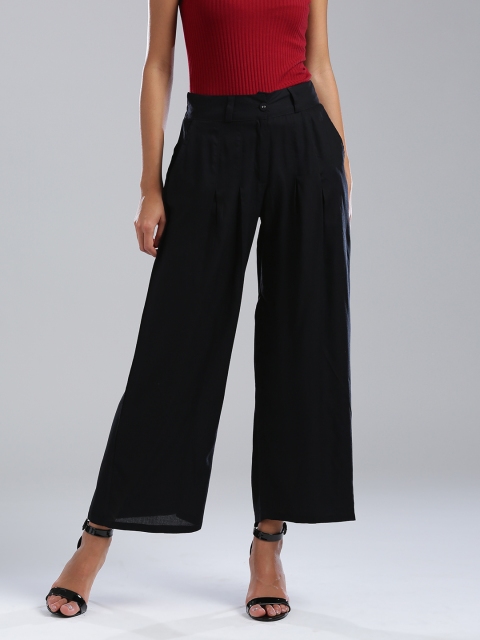 

W Women Black Solid Straight Leg Palazzos