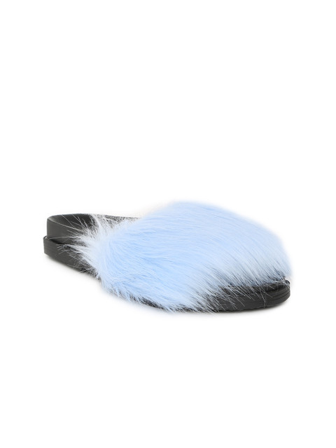 

FOREVER 21 Women Blue Faux Fur Flats