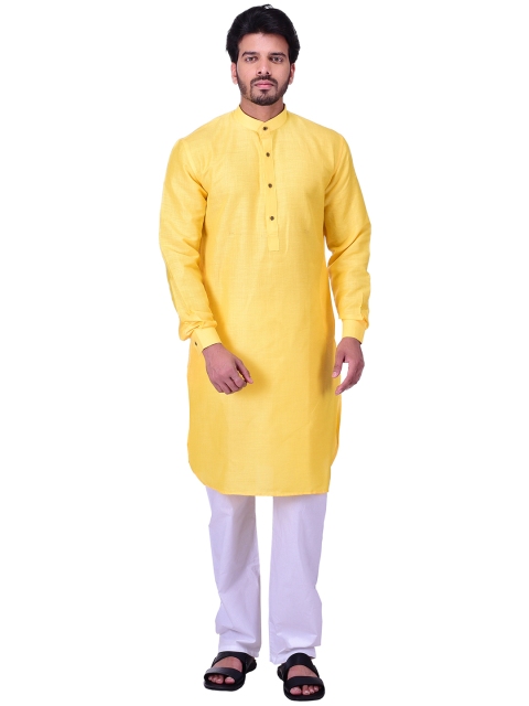 

Manyavar Men Yellow Solid Straight Kurta