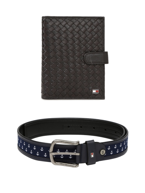 

Tommy Hilfiger Men Leather Basketweave Passport Holder & Printed Belt, Navy blue