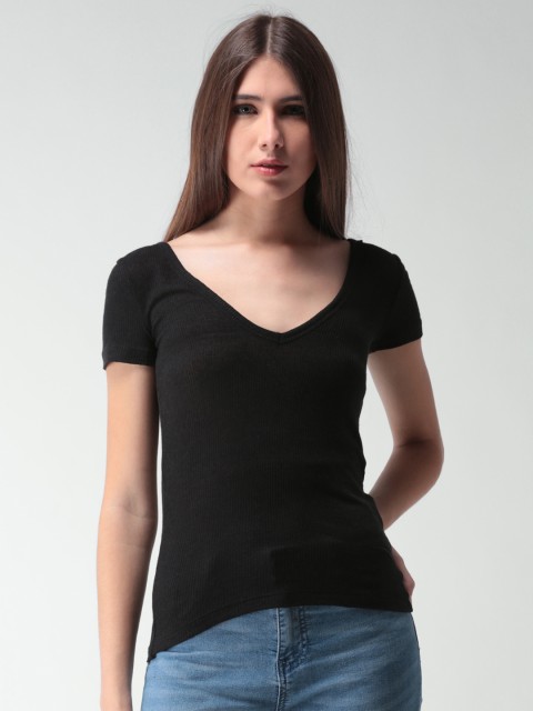 

FOREVER 21 Women Black Solid V-Neck T-shirt