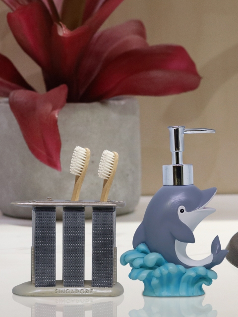 

Shresmo Set of 2 Grey & Blue Bathroom Accessories