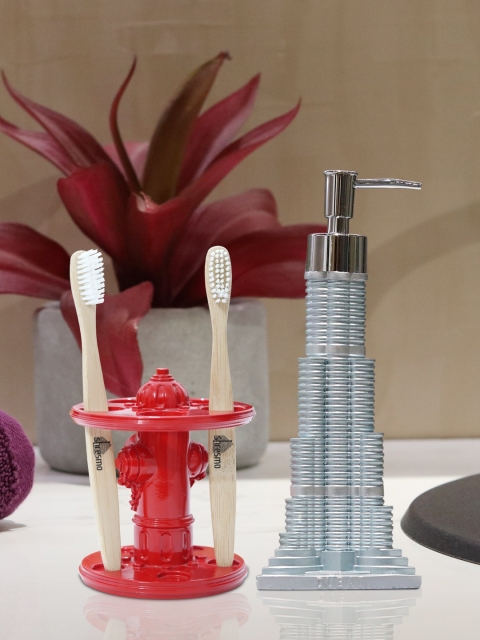 

Shresmo Set of 2 Red & Grey Textured Bathroom Accessories