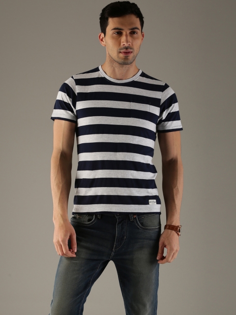 

Flying Machine Men Navy Blue & Grey Striped Round Neck T-shirt