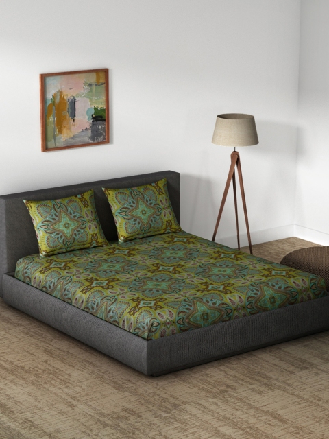 

CORE Designed by SPACES Green 104 TC Cotton 1 Queen Bedsheet with 2 Pillow Covers