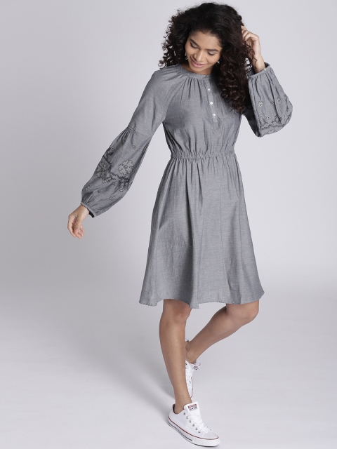 

Chemistry Women Charcoal Grey Chambray Fit and Flare Dress