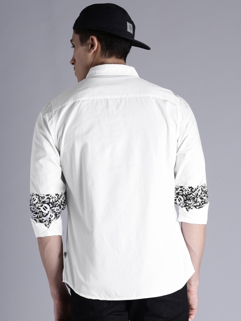 

Kook N Keech Disney Men White & Black Regular Fit Printed Casual Shirt