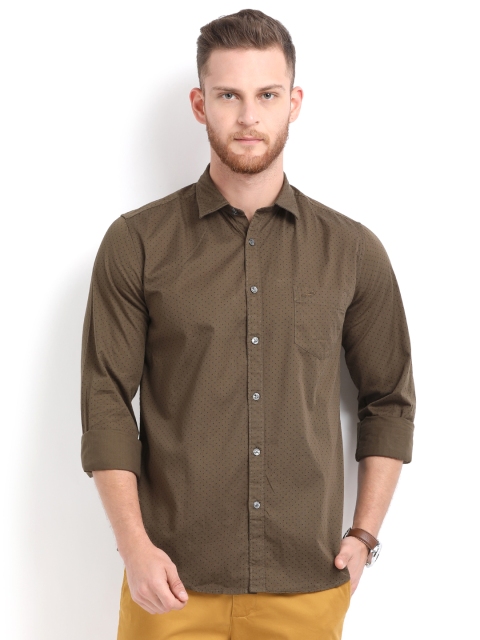 

Crocodile Men Brown Slim Fit Self Design Casual Shirt