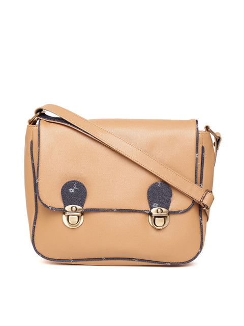

Kanvas Katha Beige Solid Sling Bag