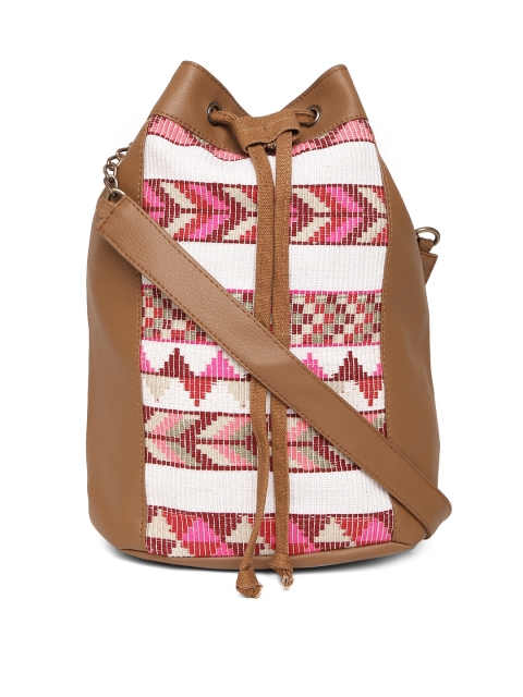 

Kanvas Katha Off-White & Pink Patterned Sling Bag