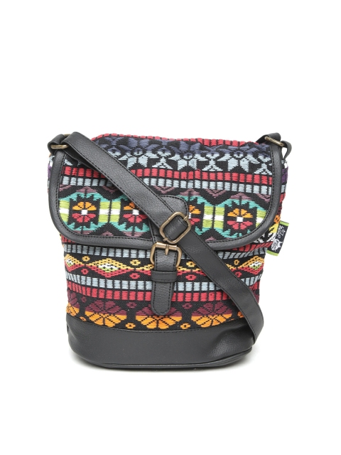 

Kanvas Katha Multicoloured Self Design Sling Bag, Multi