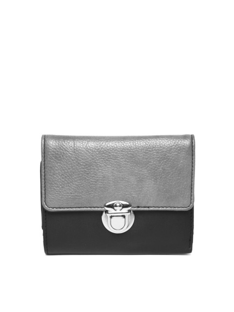 

Kanvas Katha Women Black & Grey Colourblocked Three Fold Wallet