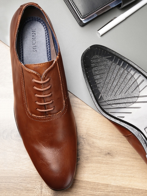 

INVICTUS Men Brown Formal Oxfords