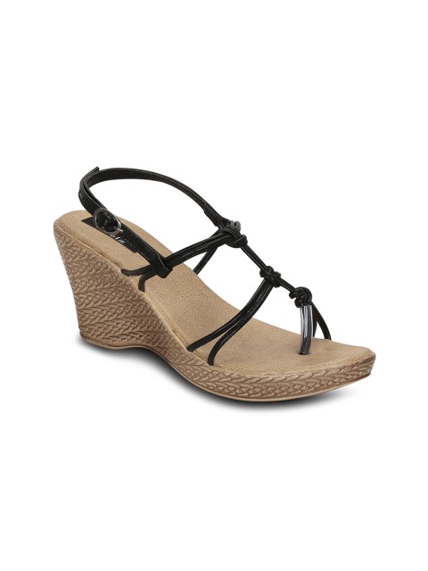 

Kielz Women Black Solid Sandals