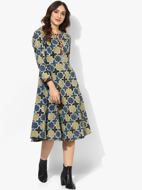 

Sangria Women Multicoloured Printed Fit and Flare Dress, Blue