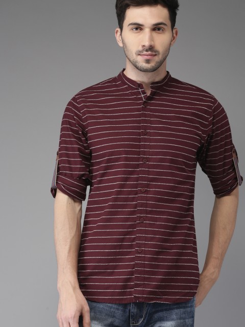 

HERE&NOW Men Burgundy & White Regular Fit Striped Casual Shirt