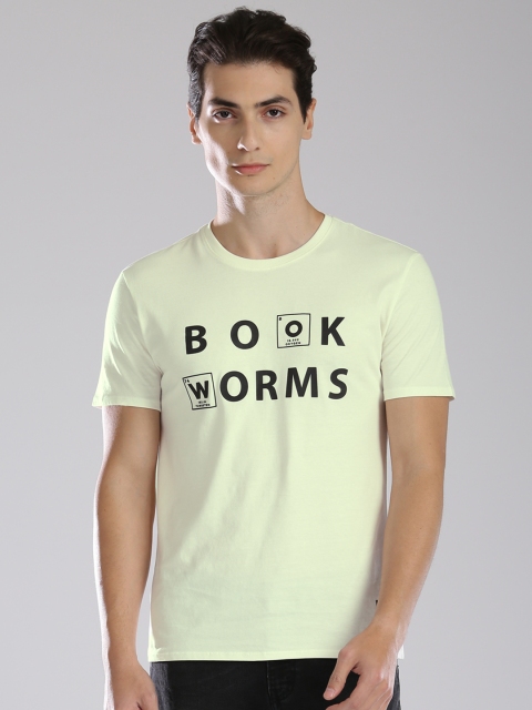 

Levis Men Off-White Printed Round Neck T-shirt