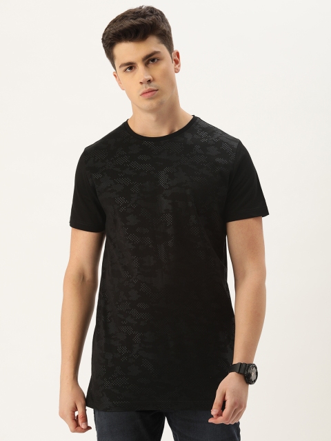 

Splash Men Black Printed Round Neck Regular Fit Longline T-shirt