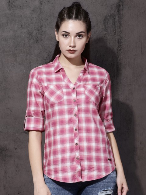 

Roadster Women Pink & White Regular Fit Checked Casual Shirt