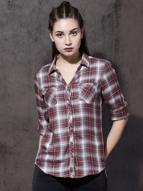 

Roadster Women Maroon & Grey Slim Fit Checked Casual Shirt