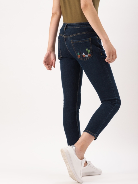 

DressBerry Women Blue Regular Fit Mid-Rise Clean Look Stretchable Jeans