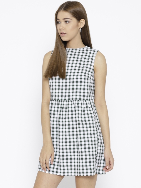 

Roadster Women White & Green Checked A-Line Dress