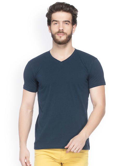 

GESPO Men Navy Blue Solid V-Neck T-shirt