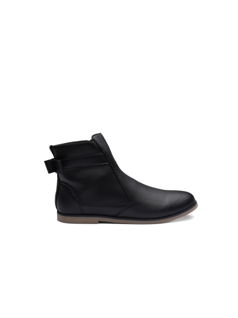 

United Colors of Benetton Girls Black Solid Synthetic Mid-Top Flat Boots