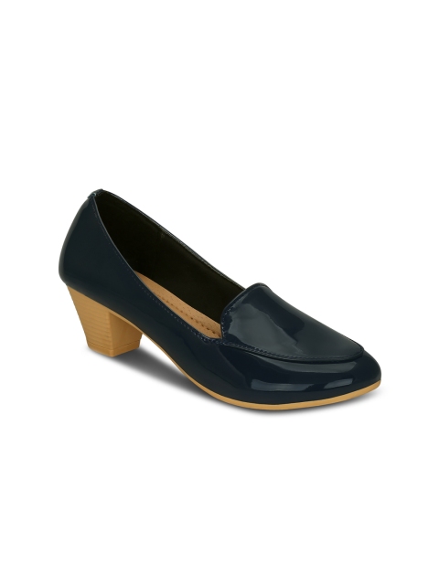 

Get Glamr Women Teal Green Solid Pumps