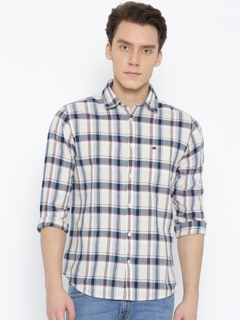

Pepe Jeans Men Off-White & Navy Blue Regular Fit Checked Casual Shirt